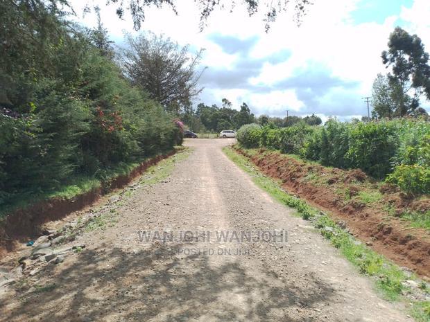 Prime Plots With Proximity to Tarmac