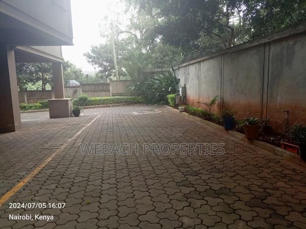 3bdrm Apartment in Laikipia, Kileleshwa for rent