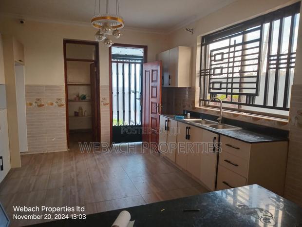 9bdrm Townhouse/Terrace in Syokimau for sale
