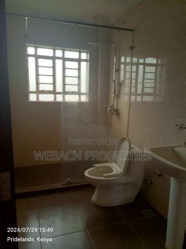 3bdrm Duplex in Rim Shopping Centre, Katani for rent