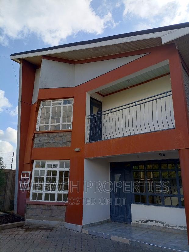 5bdrm Townhouse/Terrace in Syokimau, Katani for sale