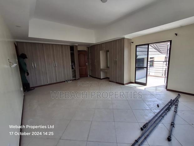 5bdrm House in Syokimau, Gateway Mall Area for sale