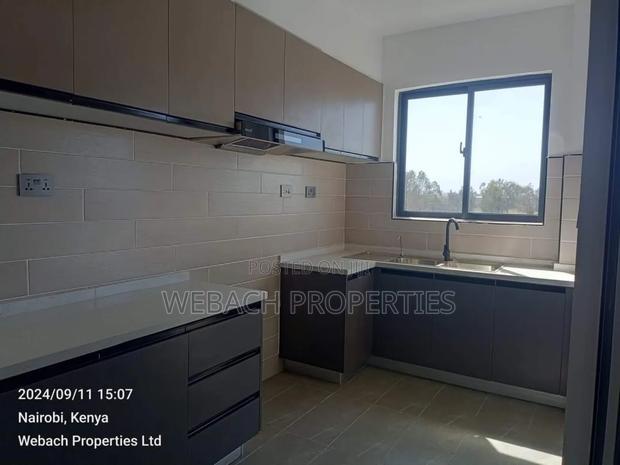 3bdrm Apartment in Makumbi Indesign, Hotel 67 Area for sale
