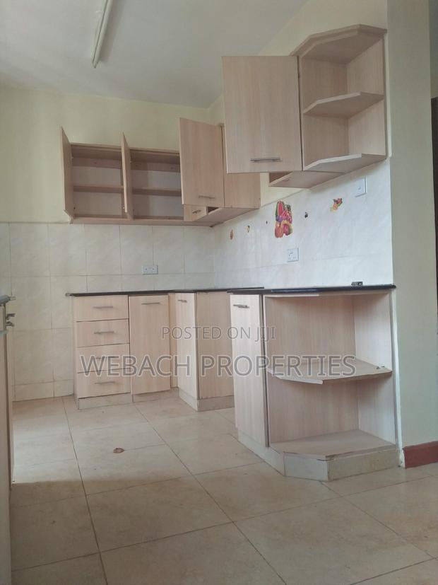 2bdrm Apartment in Gateway Mall for sale