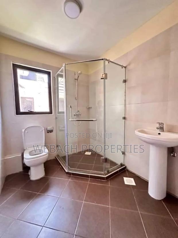 5bdrm Mansion in Mwananchi, Syokimau for rent