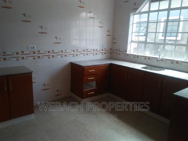 3bdrm Mansion in Quarry Road, Viraj Area for rent
