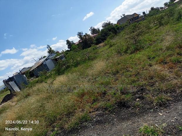 Prime 100*100 Plot for Sale Syokimau Parliament Road