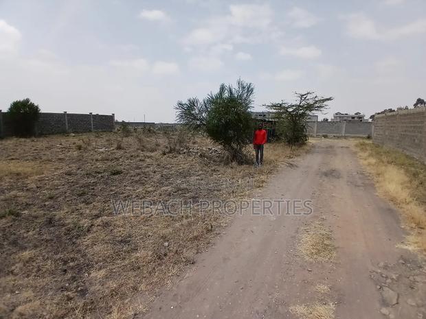 Prime 1/8 Commercial Plot for Sale Syokimau Quarry Road