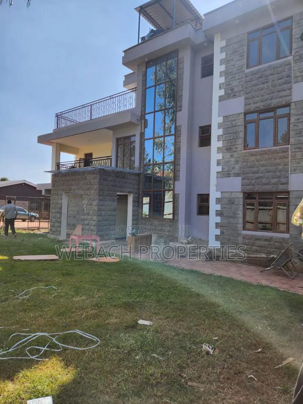 4bdrm Townhouse / Terrace in Karen for rent