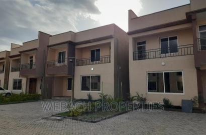 4bdrm Townhouse / Terrace in Gateway Mall for rent