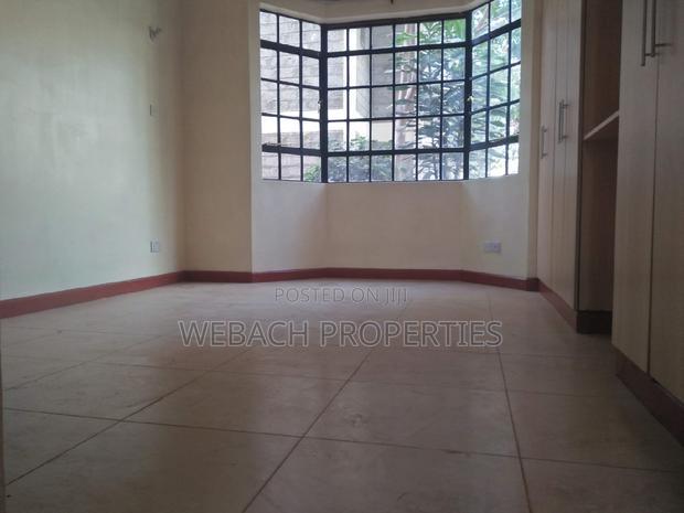 2bdrm Apartment in Gateway Mall for sale