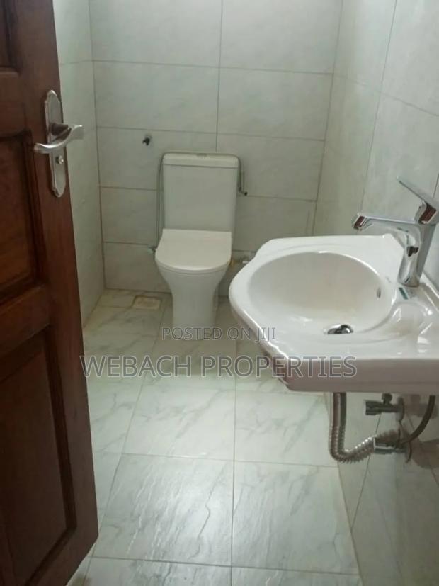 5bdrm Townhouse / Terrace in Viraj Area for rent