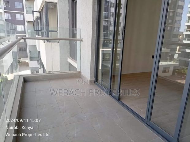 3bdrm Apartment in Makumbi Indesign, Hotel 67 Area for sale