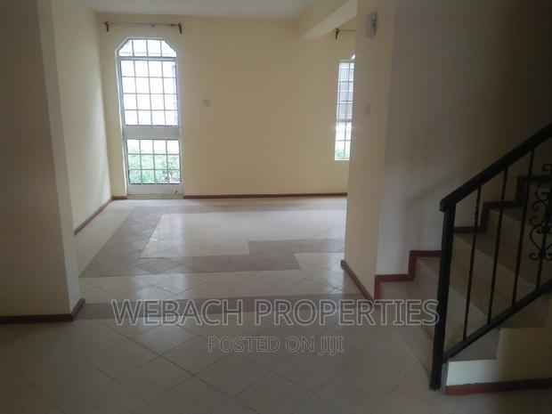 3bdrm Mansion in Quarry Road, Viraj Area for rent