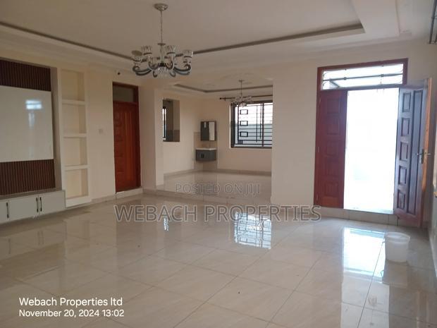 9bdrm Townhouse/Terrace in Syokimau for sale