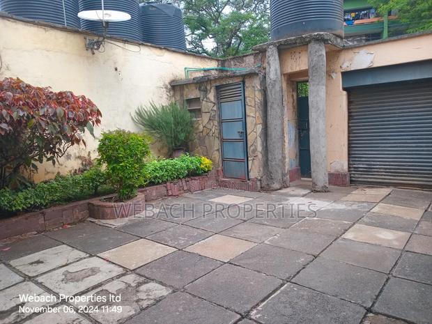 4bdrm Maisonette in Newbury, Woodley/Kenyatta Golf Course for sale