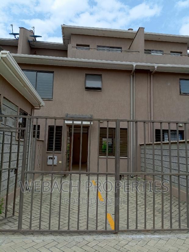 5bdrm Townhouse/Terrace in Syokimau, Katani for sale