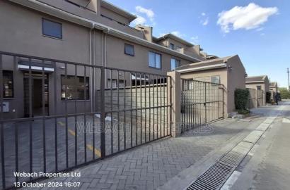 4bdrm Townhouse/Terrace in Mavoko Park, Syokimau for sale
