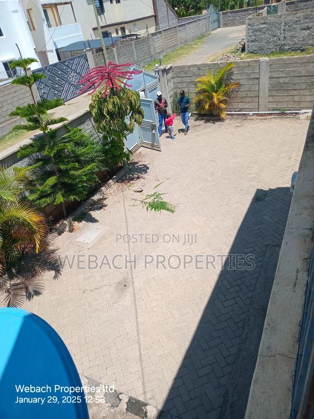 6bdrm Mansion in Parliament Road, Syokimau for rent