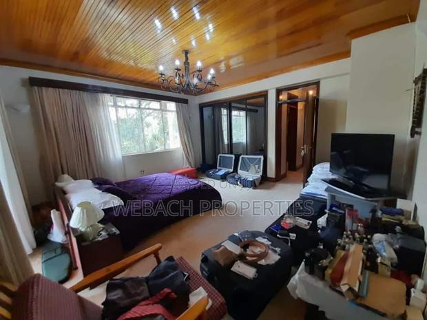 5bdrm Mansion in Dikdik Road, Kileleshwa for sale
