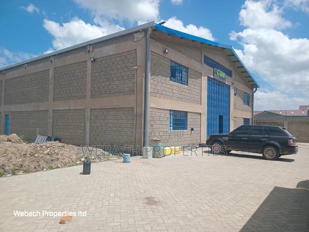 11500 SQFT