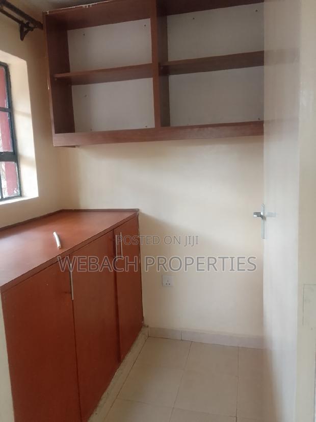 5bdrm Mansion in Kiungani Road, Gateway Mall Area for sale