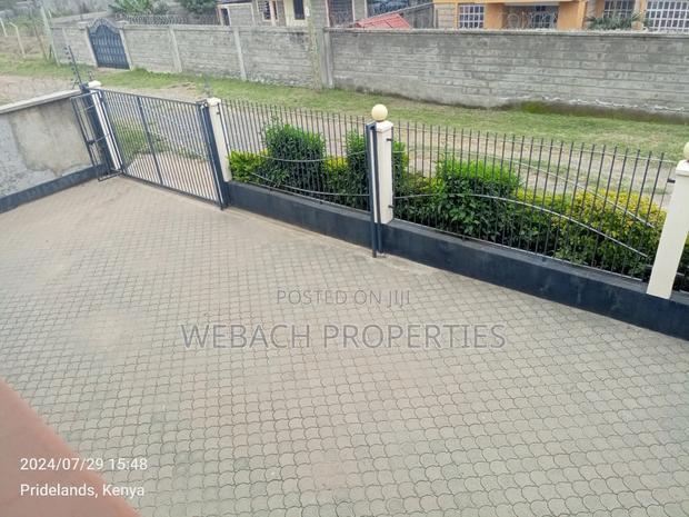 3bdrm Duplex in Rim Shopping Centre, Katani for rent
