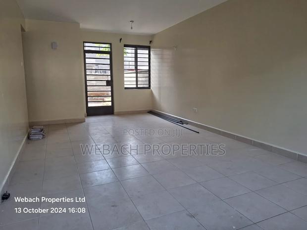 4bdrm Townhouse/Terrace in Mavoko Park, Syokimau for sale