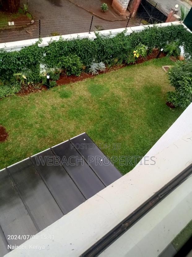 4bdrm Villa in Lavington for sale