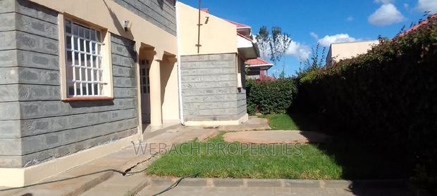 3bdrm Mansion in Mihrab, Kitengela for rent