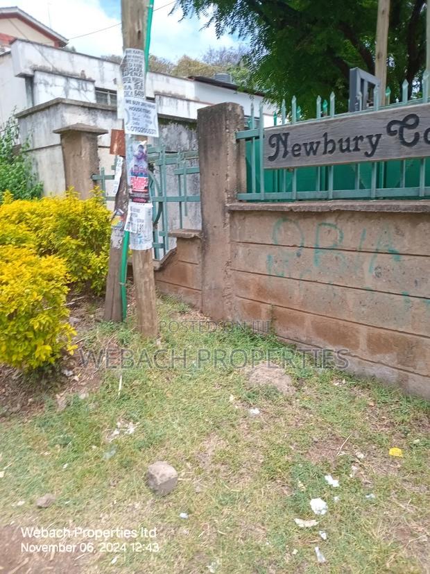 4bdrm Maisonette in Newbury, Woodley/Kenyatta Golf Course for sale