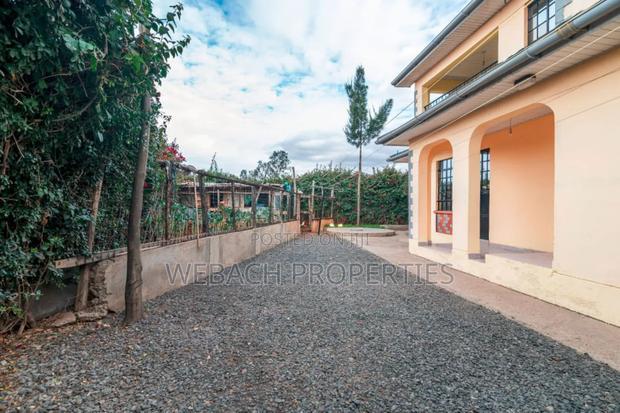 5bdrm Mansion in Meriland, Katani for sale