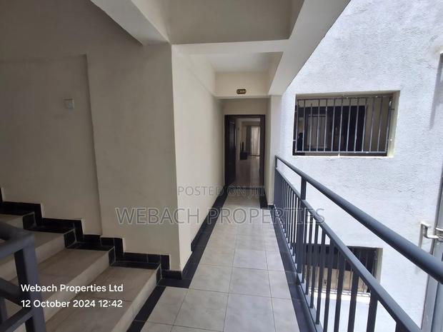 3bdrm Apartment in Gateway Mall, Syokimau for sale
