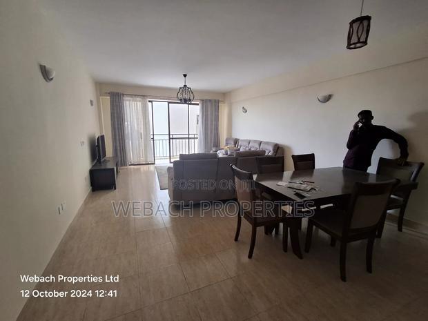 3bdrm Apartment in Gateway Mall, Syokimau for sale