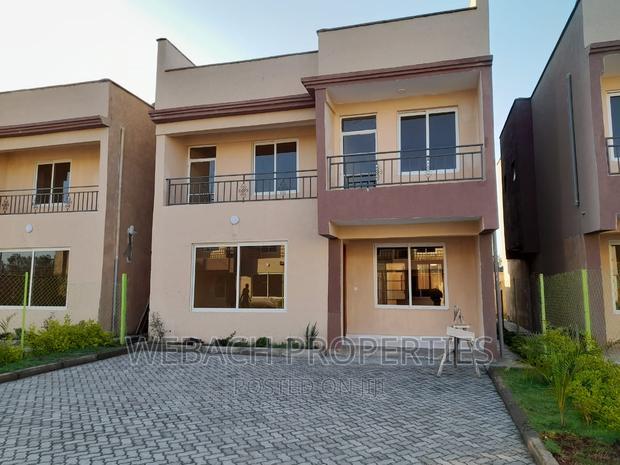 4bdrm Townhouse / Terrace in Gateway Mall for rent