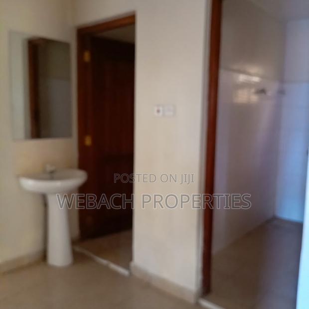 3bdrm Shared Apartment in Chady Link, Gateway Mall Area for rent
