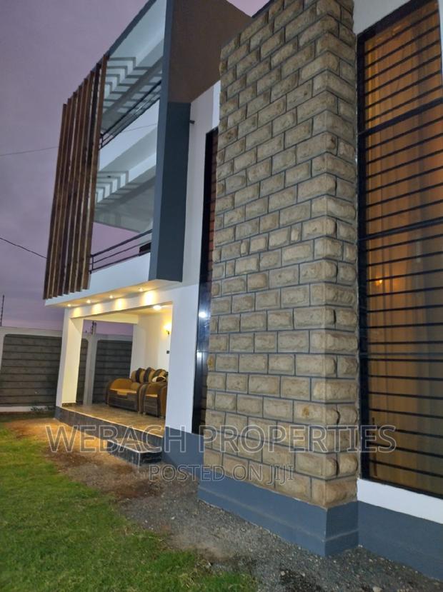 4bdrm Townhouse/Terrace in Joska for sale