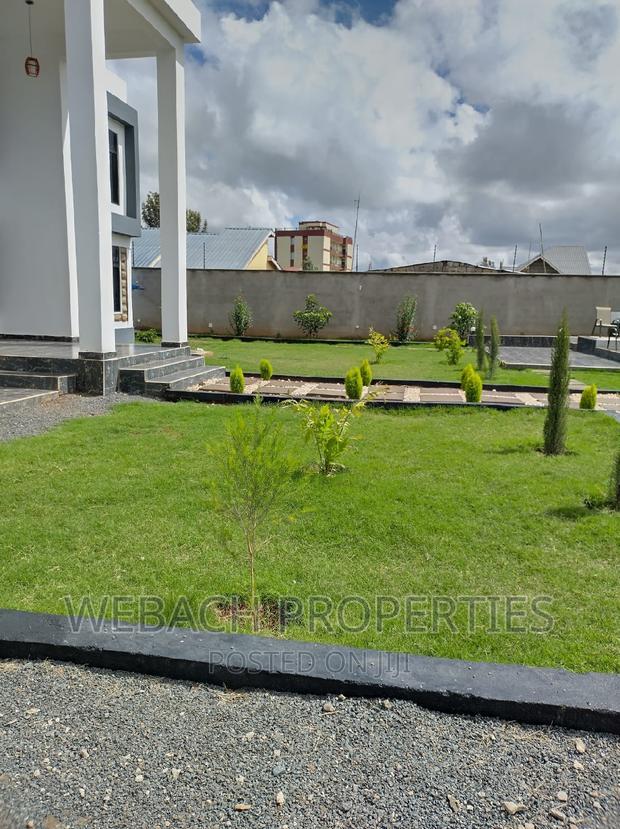 4bdrm Townhouse/Terrace in Joska for sale