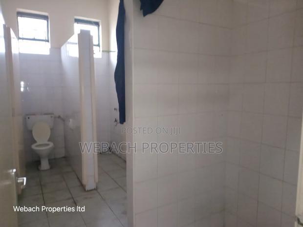 10,000sqft Godown to Let in Cabanas