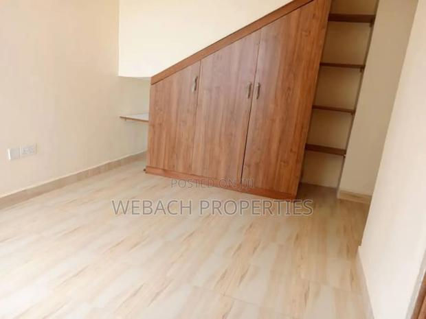 5bdrm Townhouse / Terrace in Viraj Area for rent