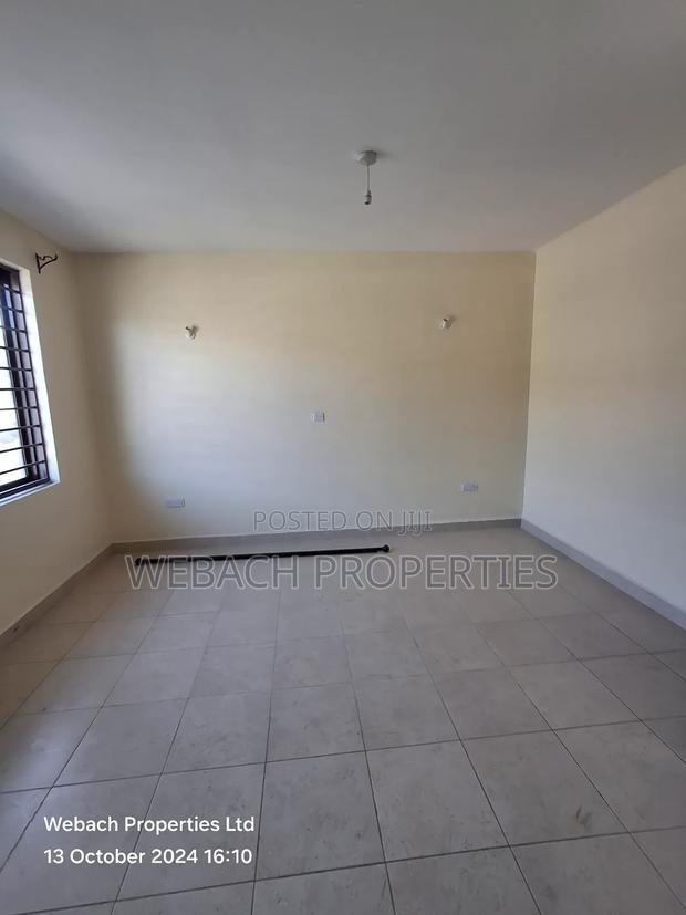 4bdrm Townhouse/Terrace in Mavoko Park, Syokimau for sale