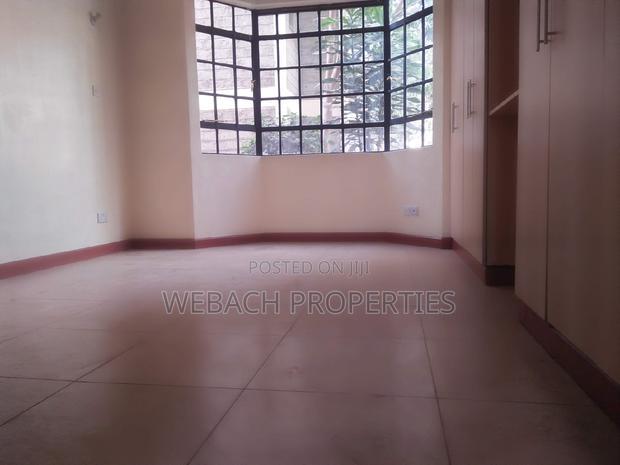 2bdrm Apartment in Gateway Mall for sale