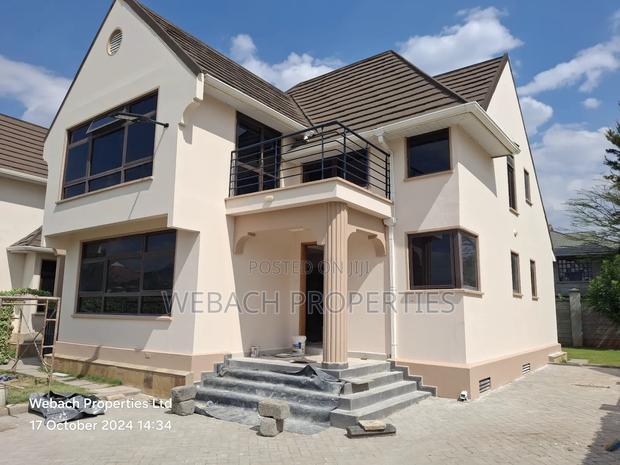 5bdrm House in Syokimau, Gateway Mall Area for sale
