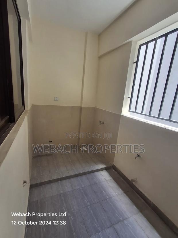 3bdrm Apartment in Gateway Mall, Syokimau for sale