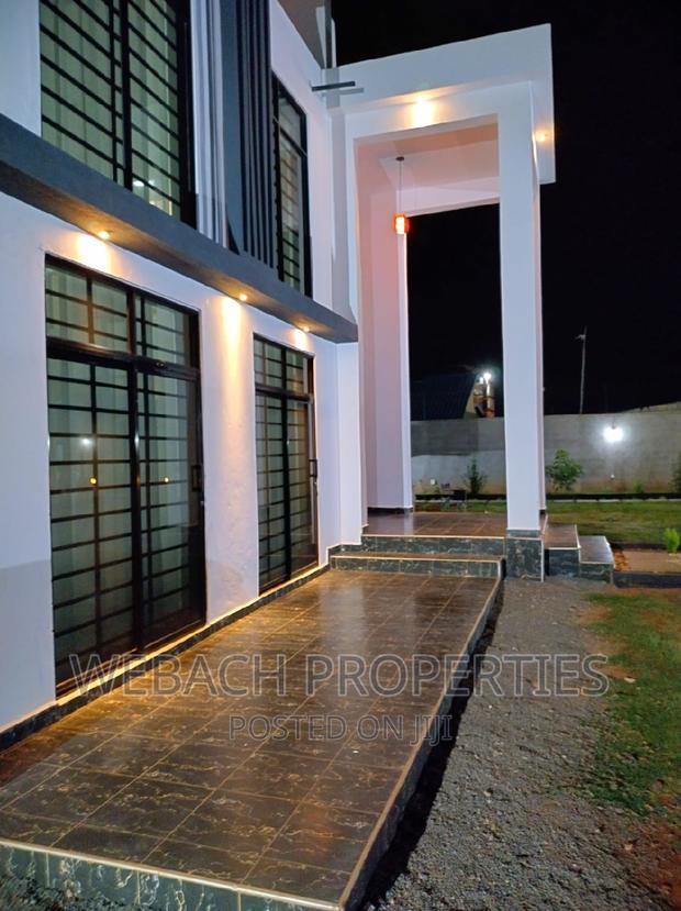 4bdrm Townhouse/Terrace in Joska for sale