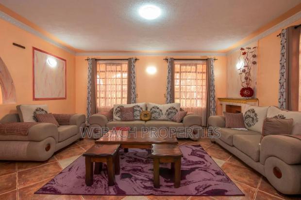 5bdrm Mansion in Meriland, Katani for sale