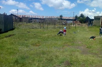 2 Plot on Sale. Size 40*80