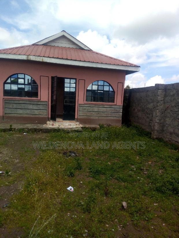 Plot With 4 Bedroom House at Maguru Kinangop