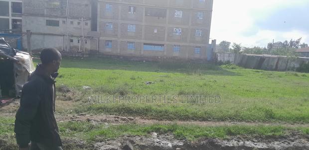 Very Prime 100*100 Commercial Plot for Sale