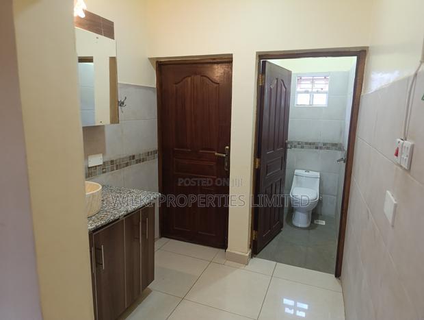 5bdrm Maisonette in Karuguru, Kivuli, Kamakis for rent